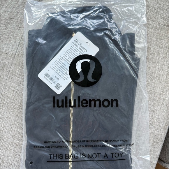 lululemon athletica Black Utility Jacket - Picture 4 of 4